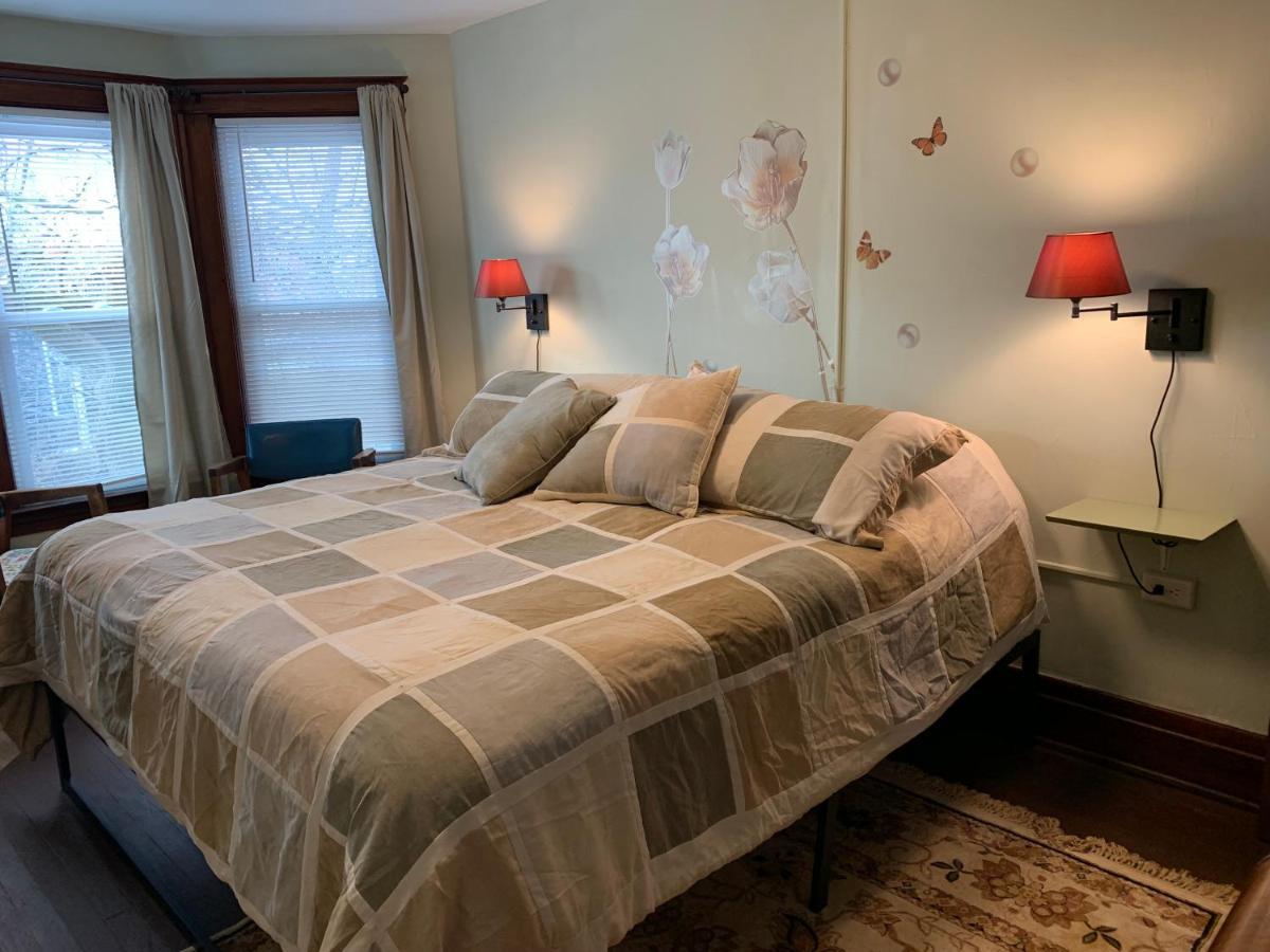 Red Brick Inn - Walk To The Falls, The Casino And All Downtown Restaurants Niagara Falls Eksteriør billede